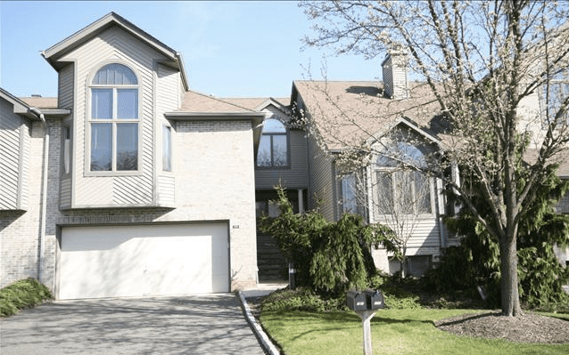 210 BEECH Court, Norwood